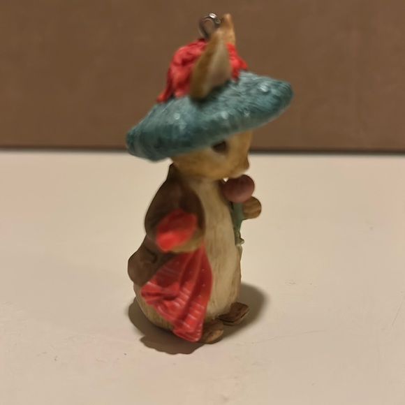 Vintage Hallmark Keepsake 1998 Beatrix Potter Peter Rabbit ornament - Picture 4 of 5